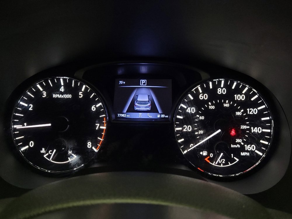 Used 2018 Nissan Pathfinder SV w/ SV Tech Package FWD image 23