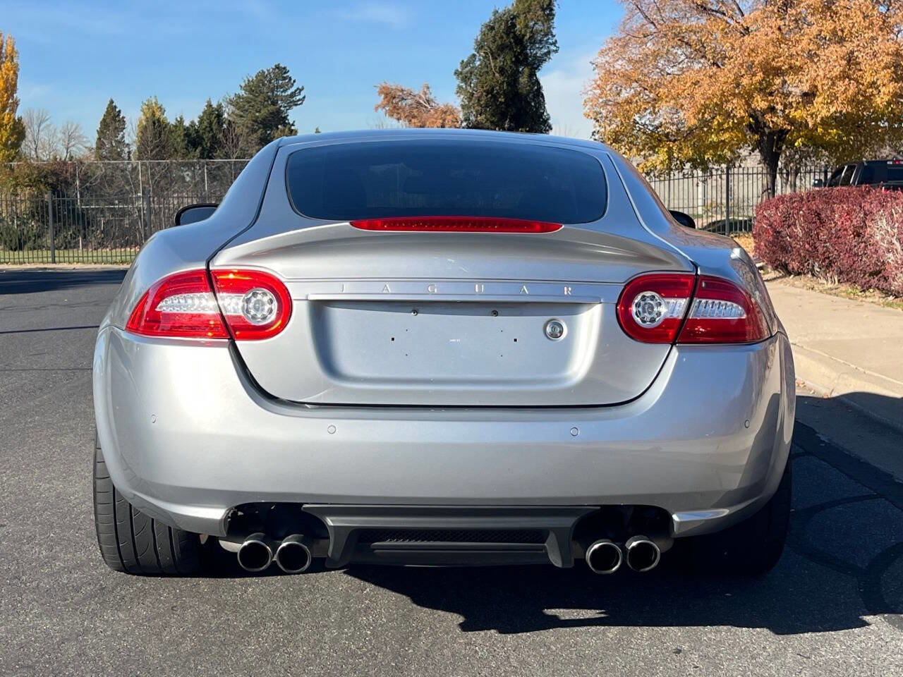 Used 2007 Jaguar XKR R image 4