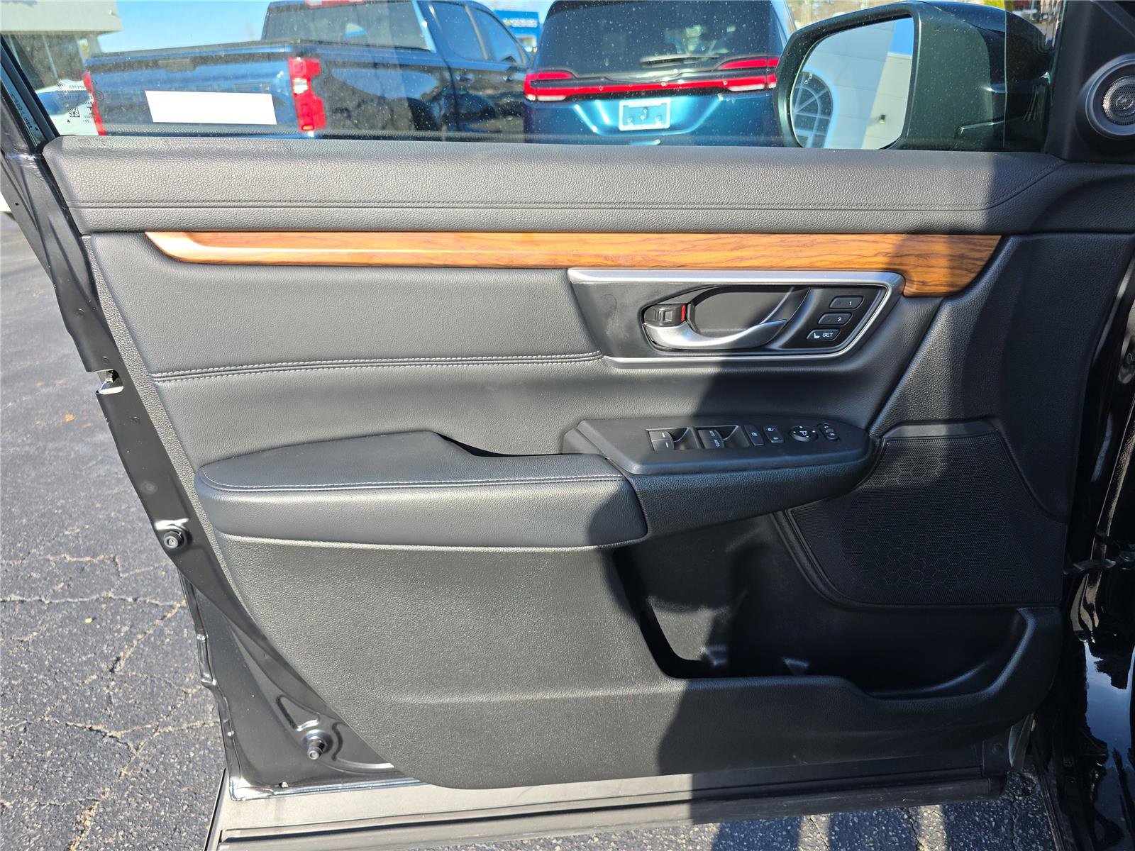 Used 2021 Honda CR-V Touring image 19