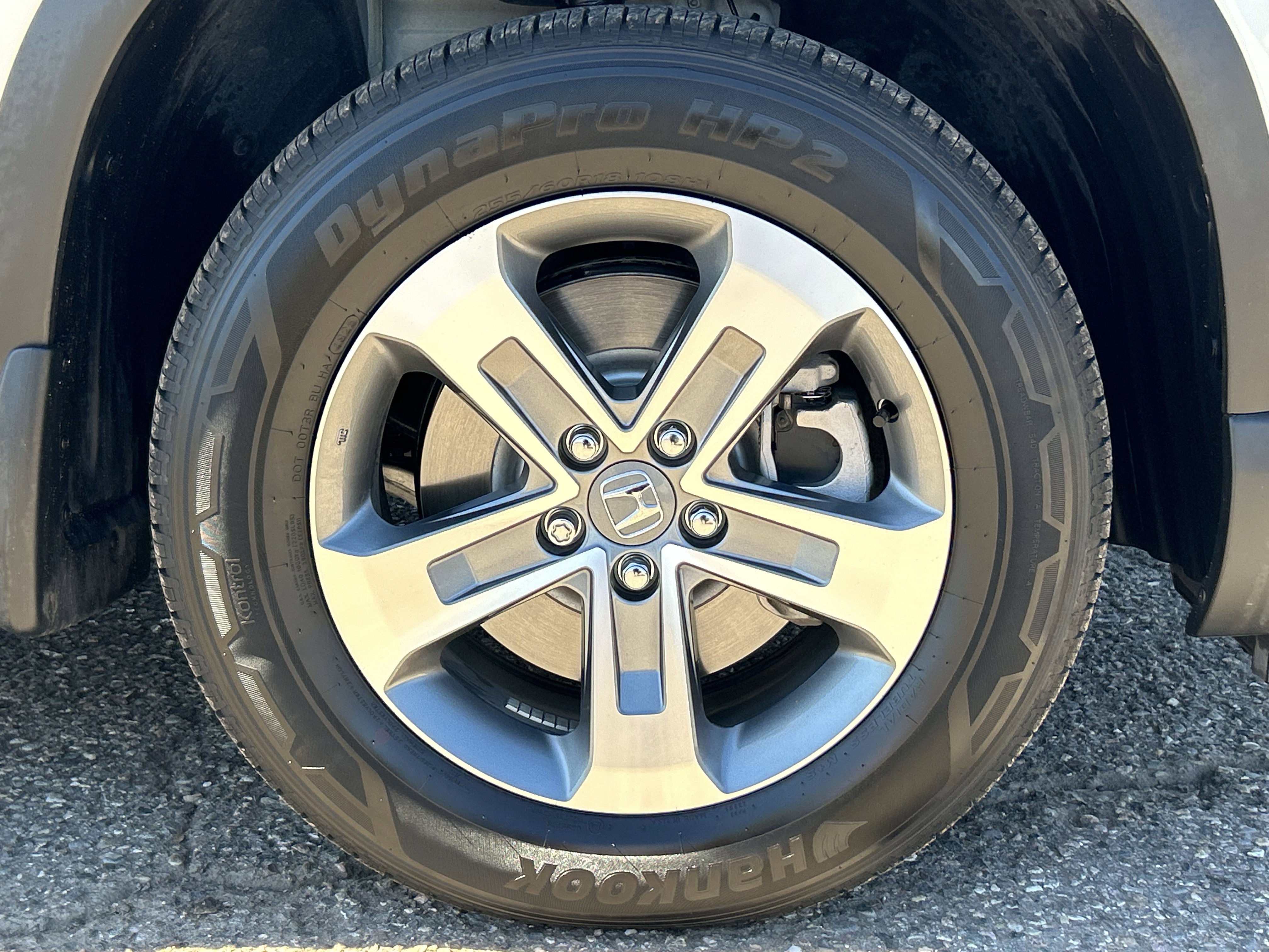 Used 2025 Honda Pilot EX-L image 8