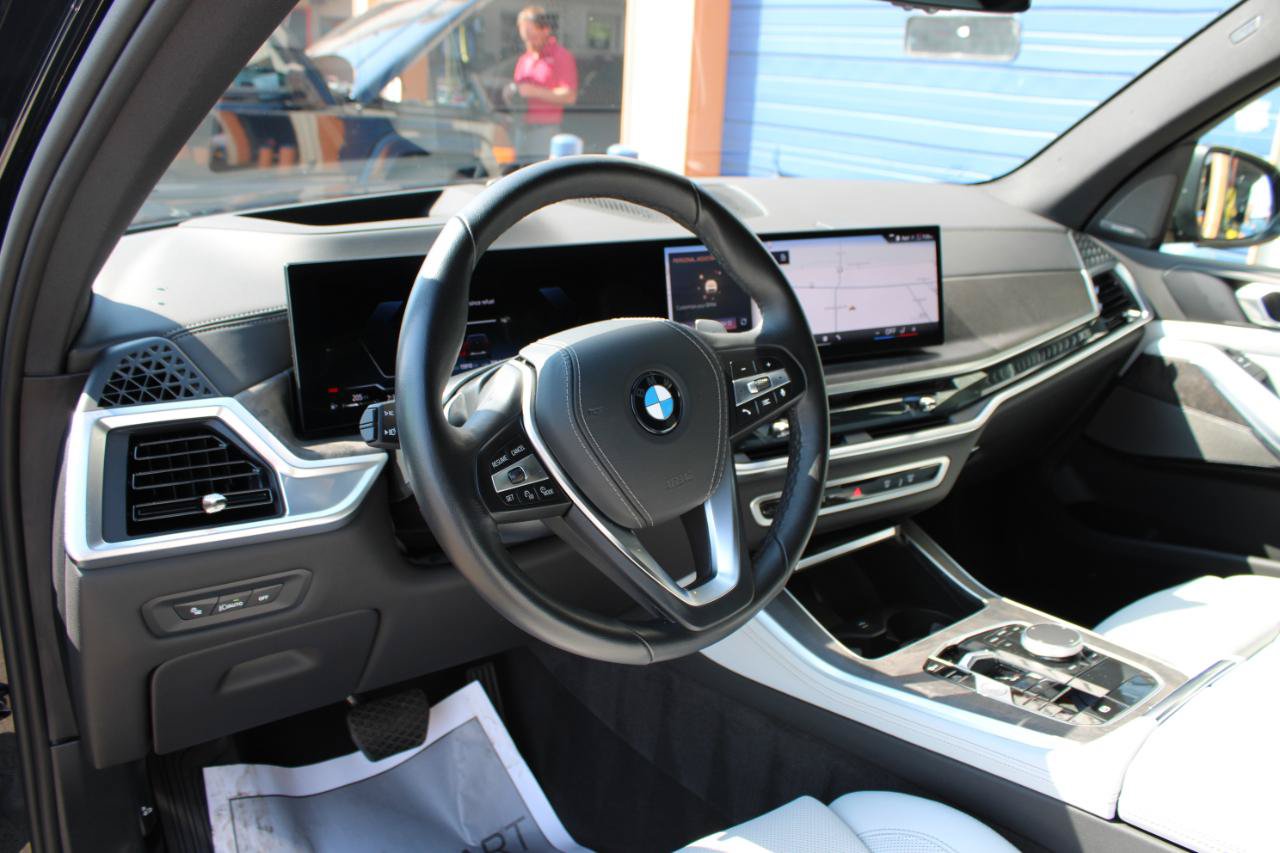 Used 2026 BMW X5 xDrive40i AWD/4WD image 14