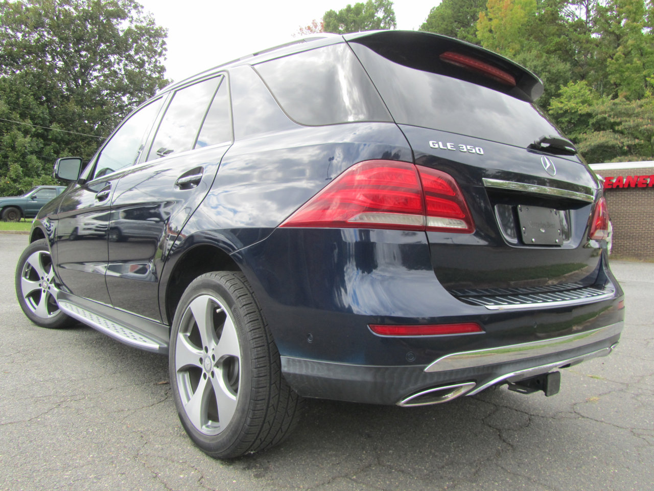 Used 2016 Mercedes-Benz GLE 350 w/ Premium Package image 8