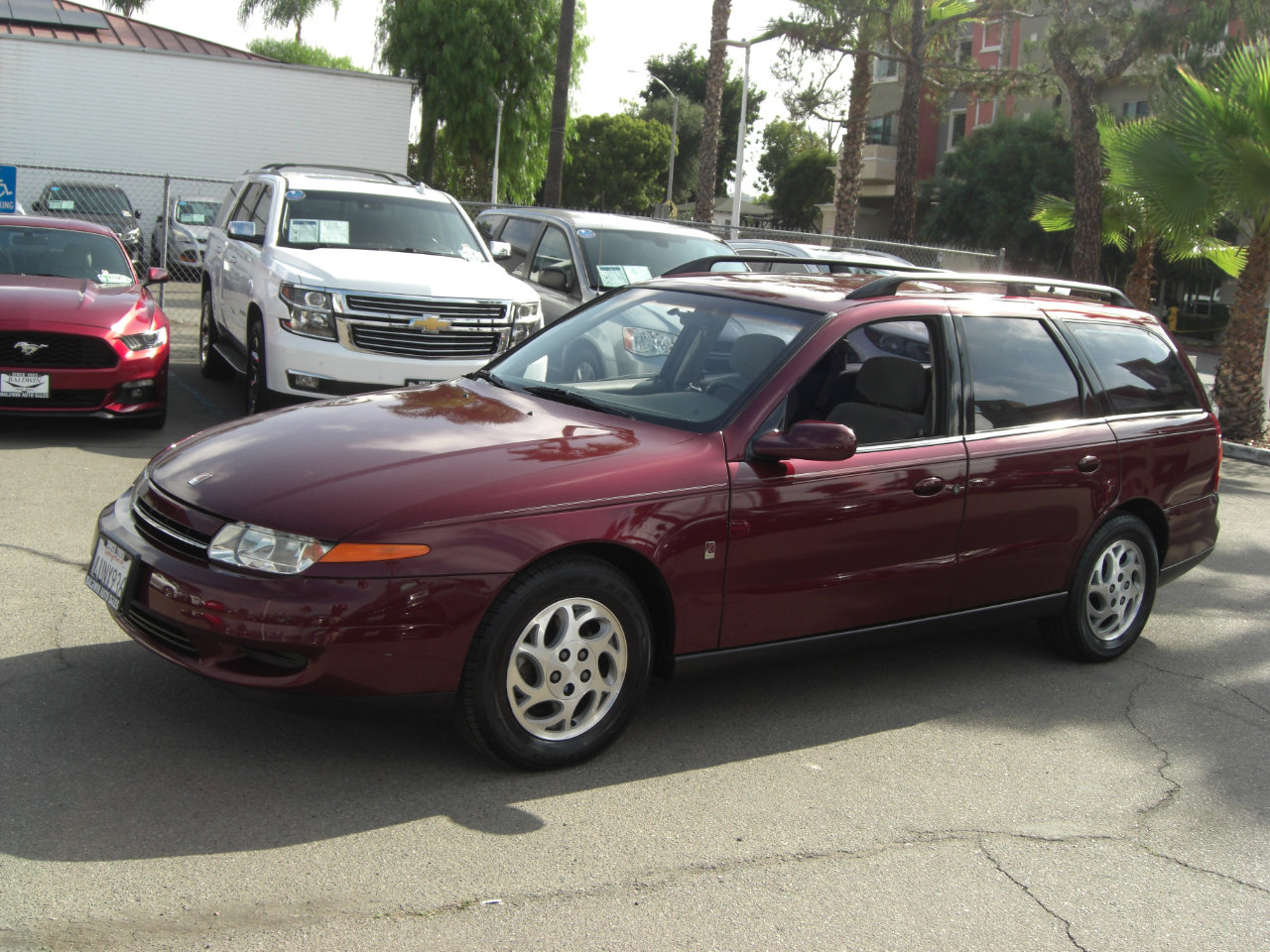 Used 2002 Saturn L-Series LW300 image 2