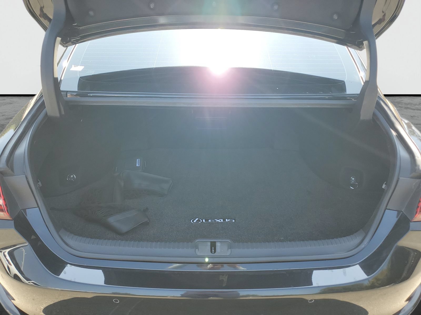 Used 2023 Lexus ES 350 F Sport w/ Accessory Package (Z2) FWD image 8