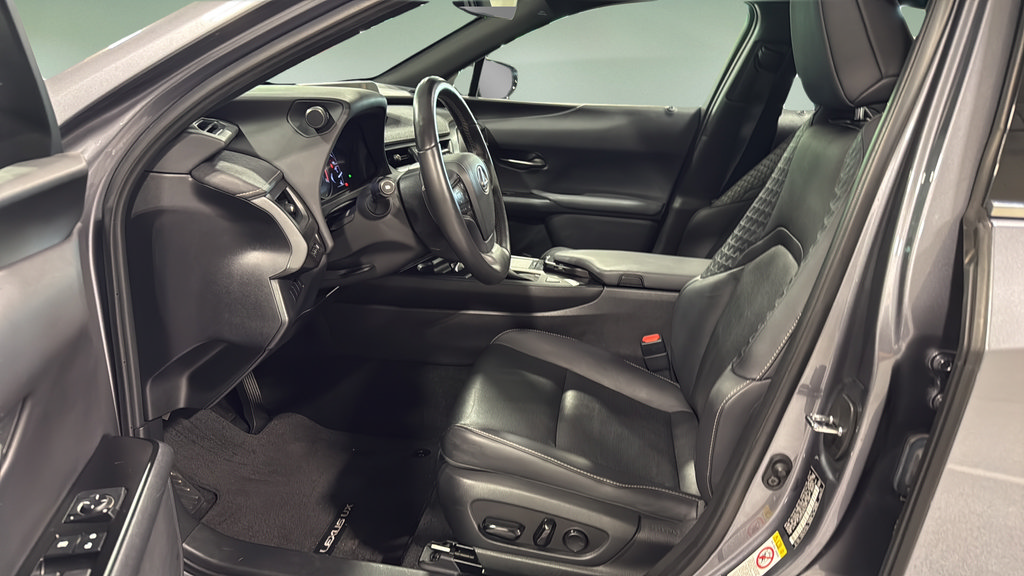 Used 2019 Lexus UX 200 F Sport FWD image 11