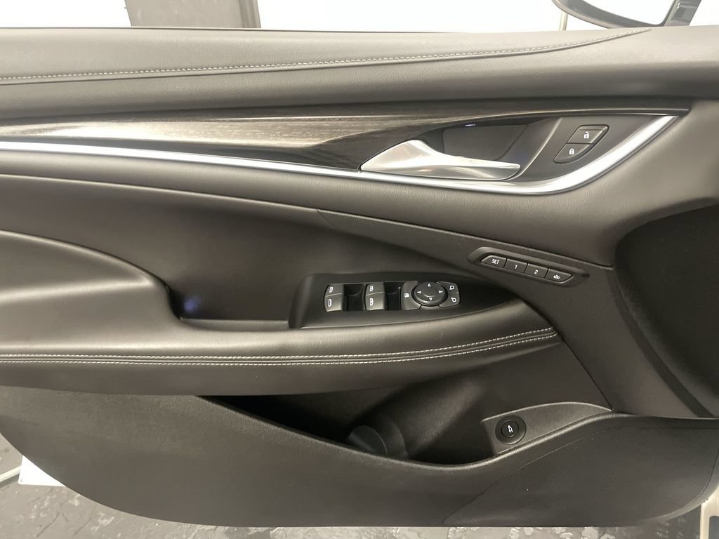 Used 2018 Buick LaCrosse Premium w/ Sun and Shade Package FWD image 17