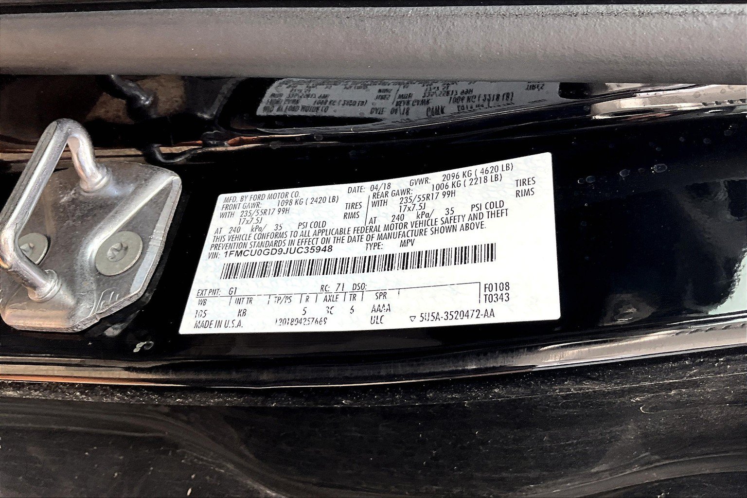 Used 2018 Ford Escape SE w/ SE Sync 3 Package FWD image 36