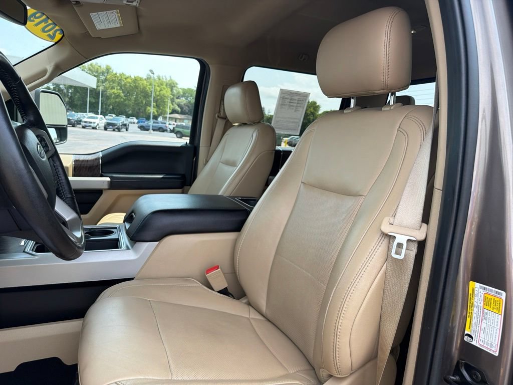 Used 2019 Ford F250 Lariat w/ Lariat Ultimate Package AWD/4WD image 12