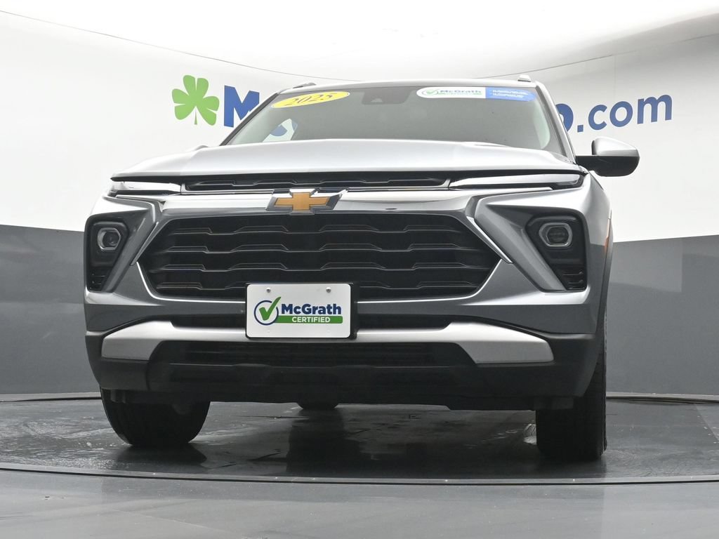 Used 2025 Chevrolet TrailBlazer LT AWD/4WD image 7