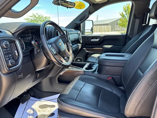 Used 2022 Chevrolet Silverado 2500 High Country w/ Z71 Off-Road Package AWD/4WD image 38