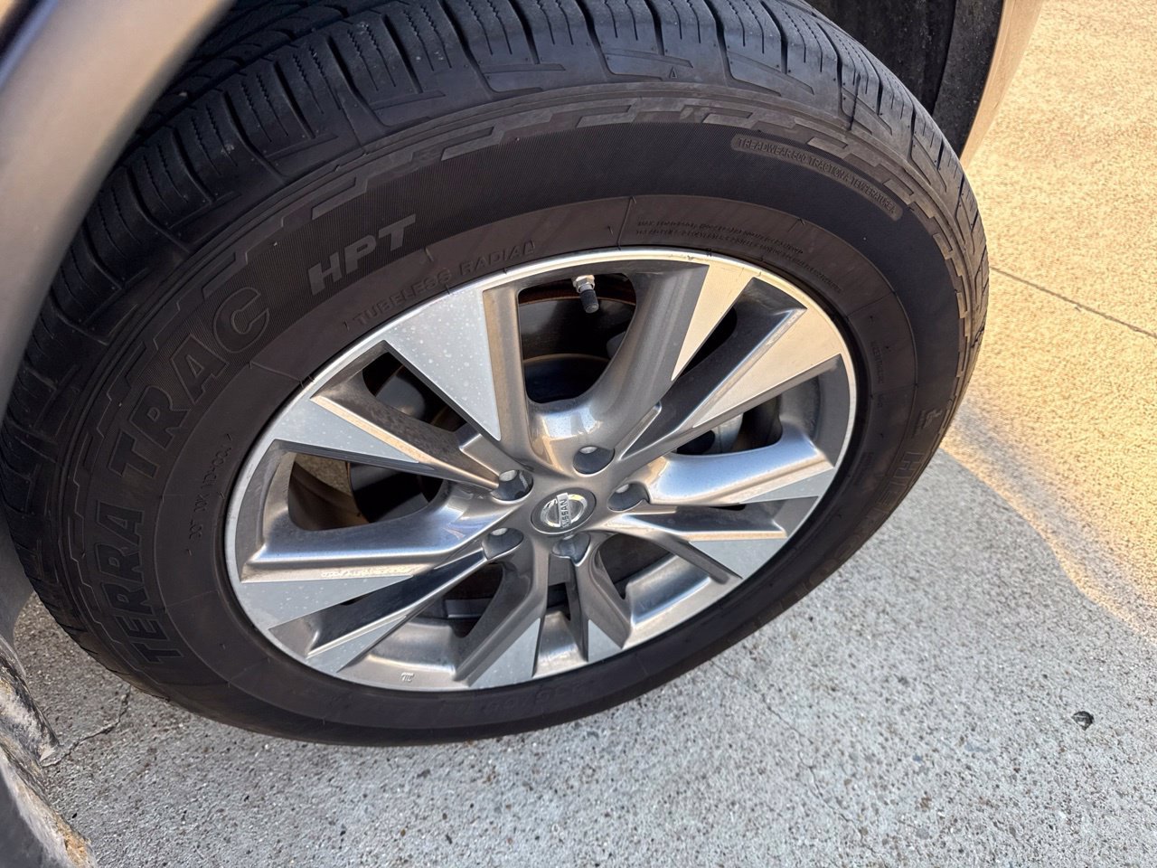 Used 2018 Nissan Murano SL FWD image 16