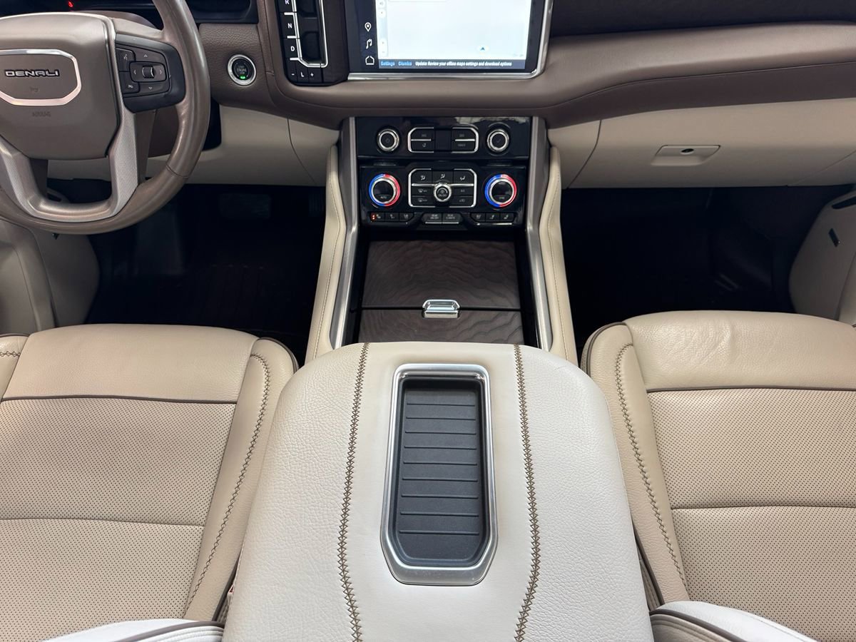 Used 2023 GMC Yukon Denali AWD/4WD image 20