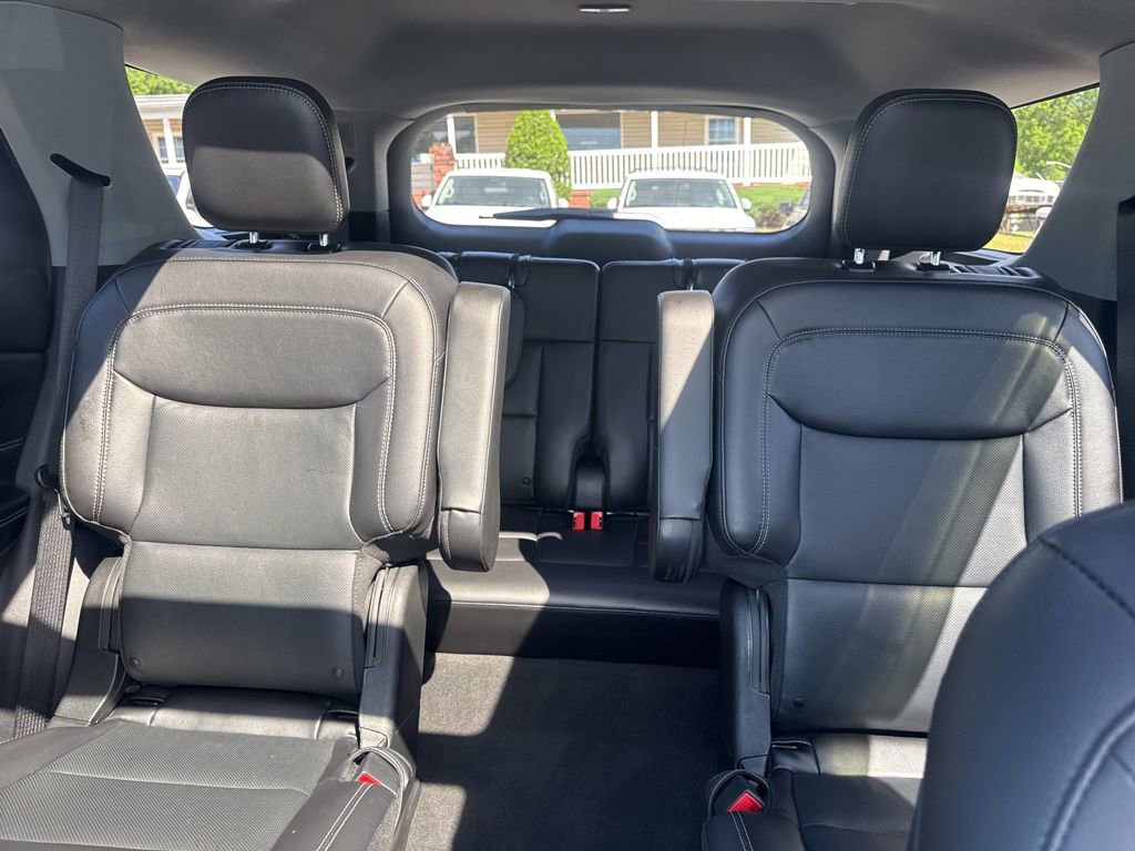 Used 2022 Ford Explorer Limited w/ Equipment Group 301A image 12