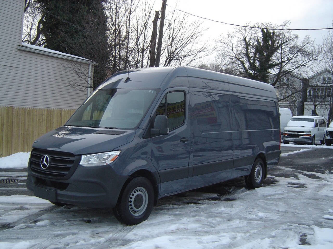 Used 2019 Mercedes-Benz Sprinter 170 image 1