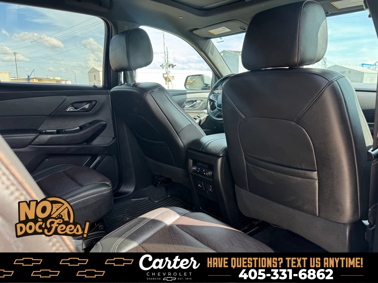 Used 2023 Chevrolet Traverse High Country FWD image 33