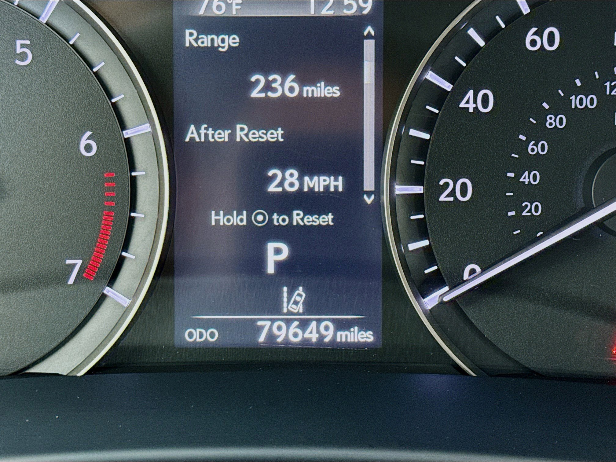 Used 2019 Lexus RX 350L FWD w/ Accessory Package image 8
