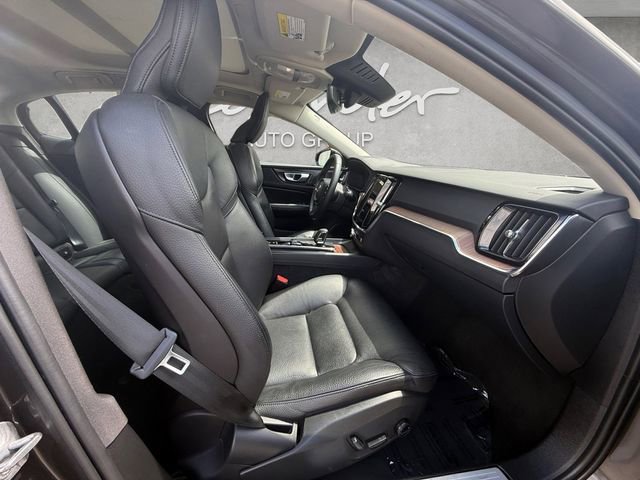 Used 2024 Volvo S60 B5 Plus FWD image 24