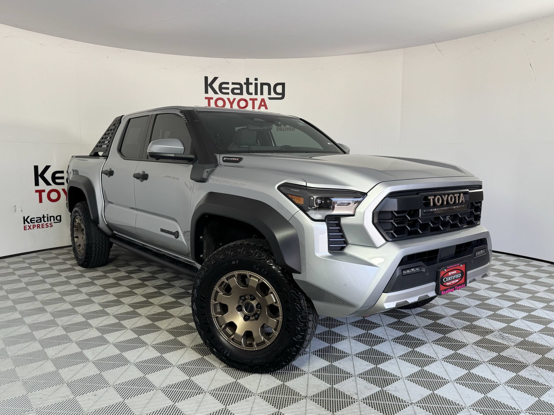 Certified 2025 Toyota Tacoma 4x4 Double Cab Hybrid image 3