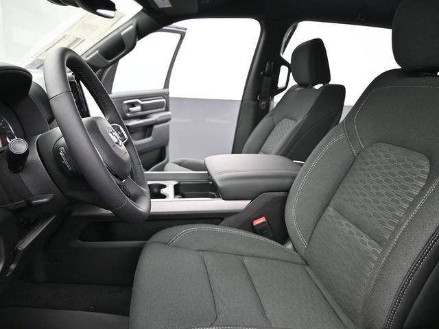 New 2026 RAM 1500 4x4 Crew Cab image 10