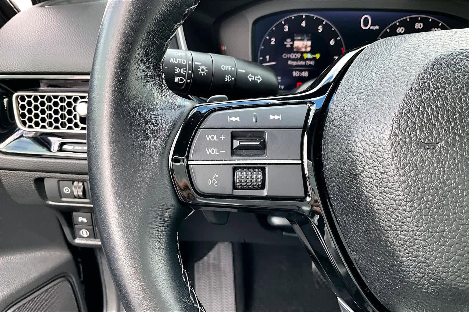 Used 2023 Honda Civic Touring image 21