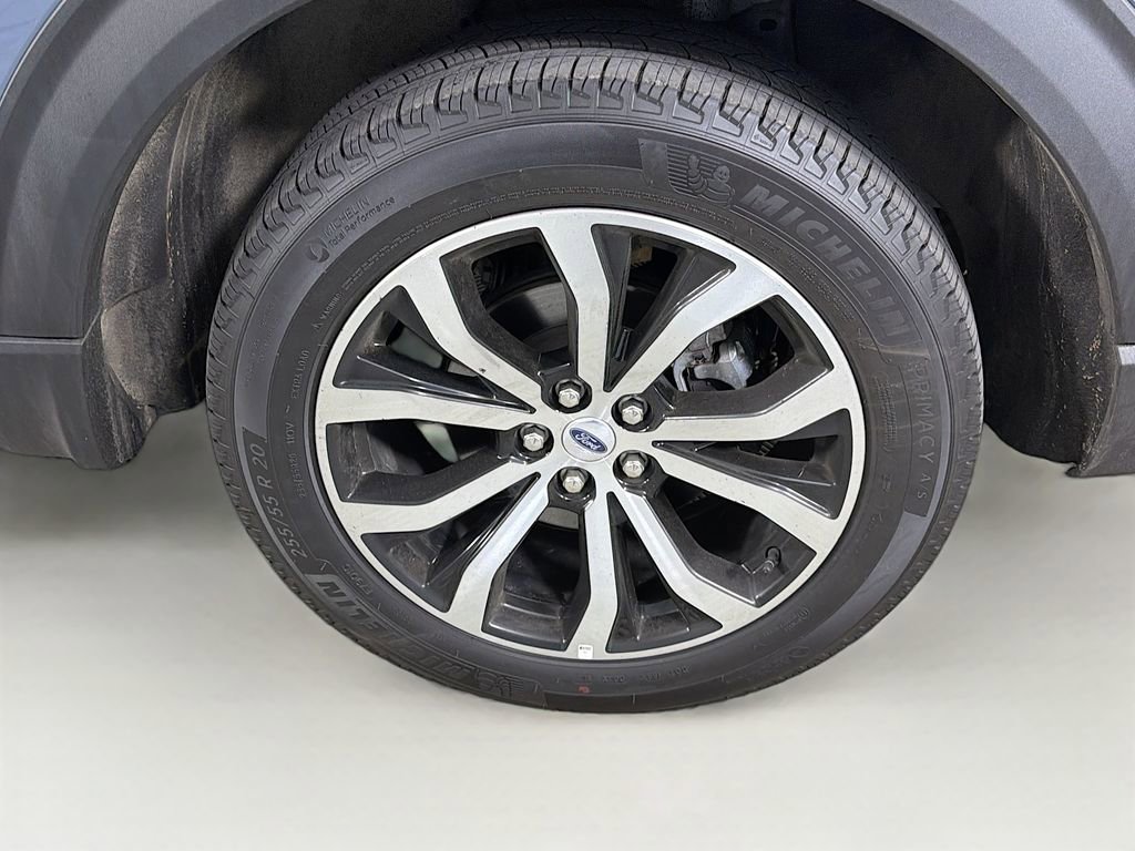 Used 2025 Ford Explorer ST-Line image 35