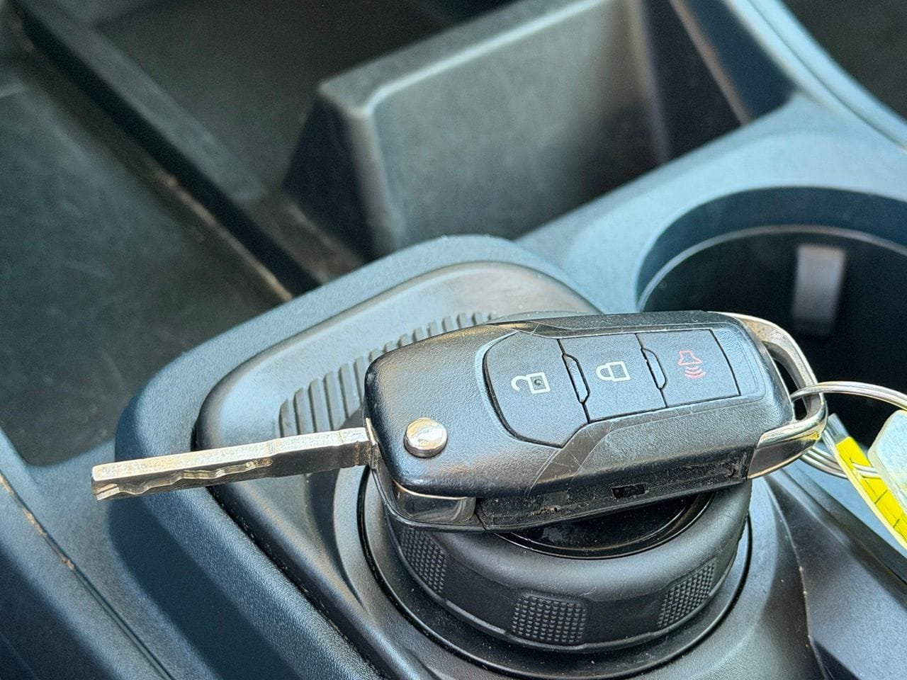 Used 2022 Ford Maverick XL FWD image 34