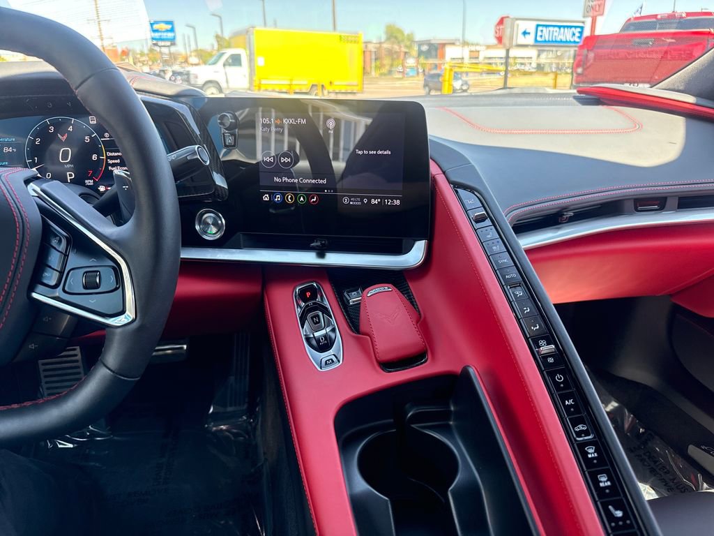 Used 2023 Chevrolet Corvette Stingray Premium Conv w/ Z51 Performance Package image 17