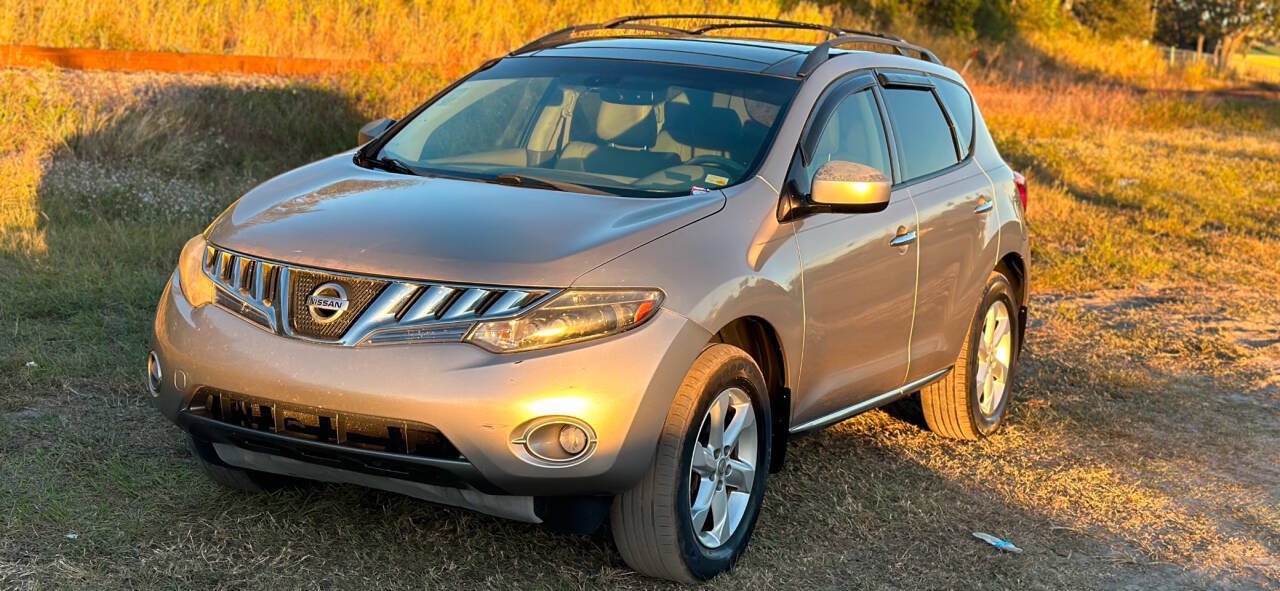 Used 2009 Nissan Murano SL w/ Technology Pkg FWD image 3