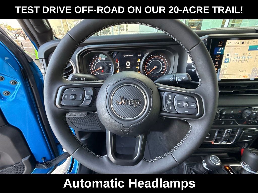 New 2026 Jeep Gladiator Sahara image 21