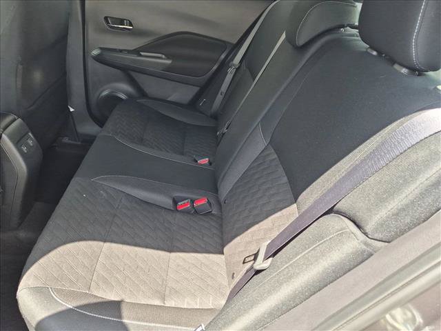 Used 2024 Nissan Kicks SV FWD image 17