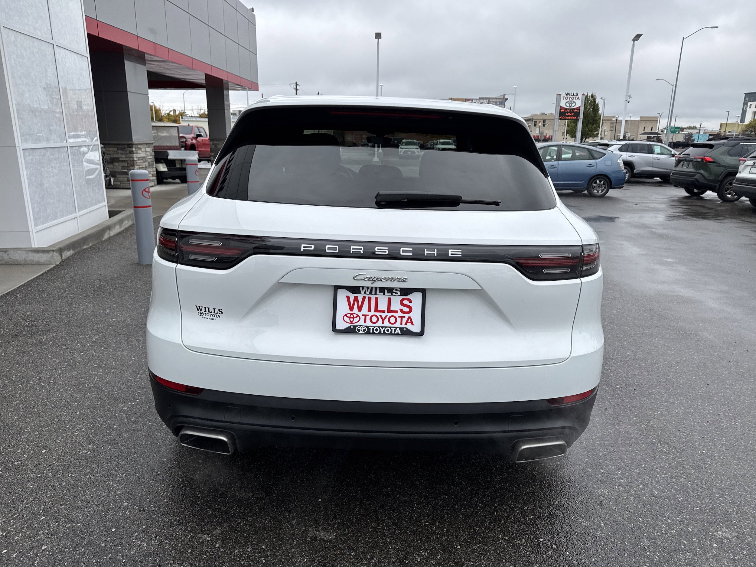 Used 2021 Porsche Cayenne AWD/4WD image 7