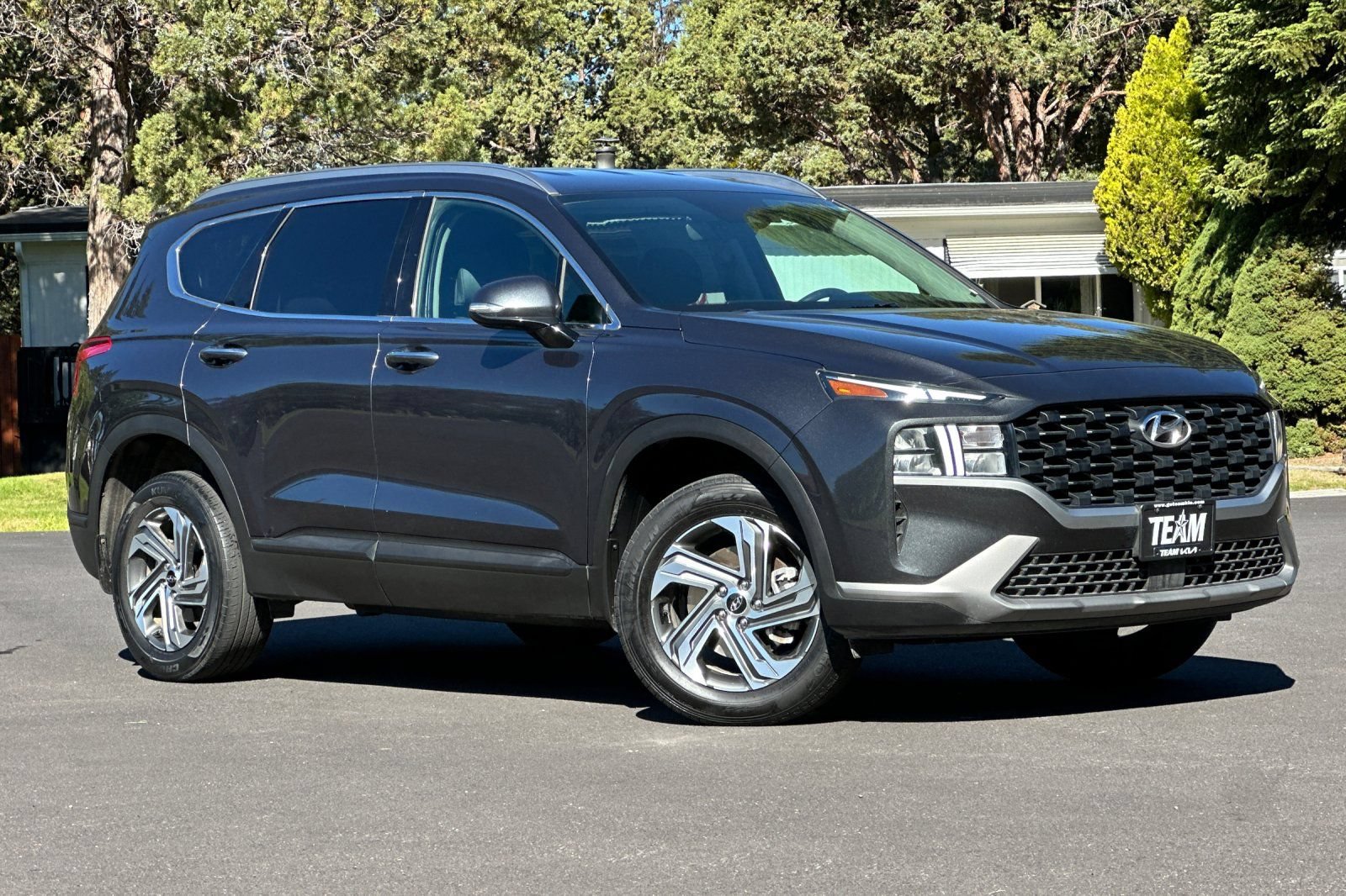 Used 2023 Hyundai Santa Fe SEL AWD/4WD image 2