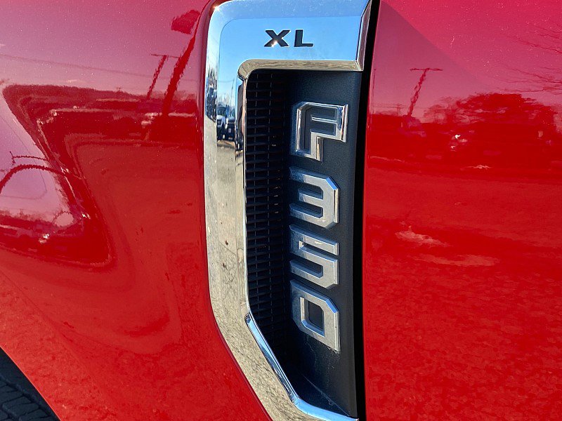 Certified 2022 Ford F350 XL w/ Power Equipment Group image 11