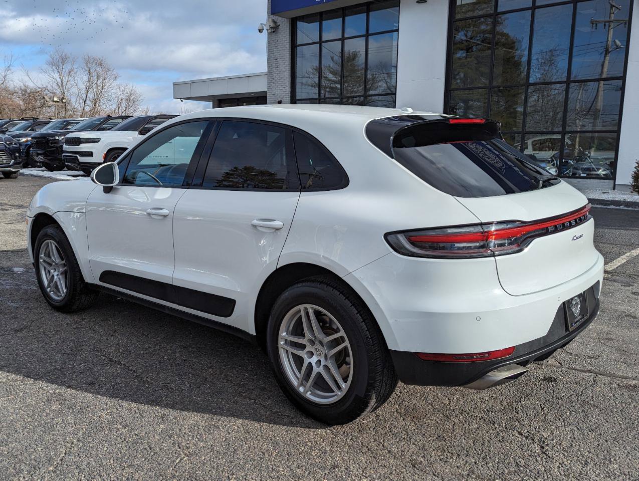 Used 2020 Porsche Macan AWD image 10