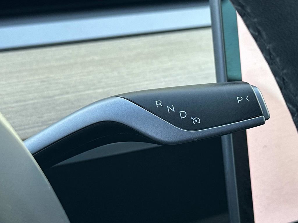 Used 2022 Tesla Model 3 Performance image 18
