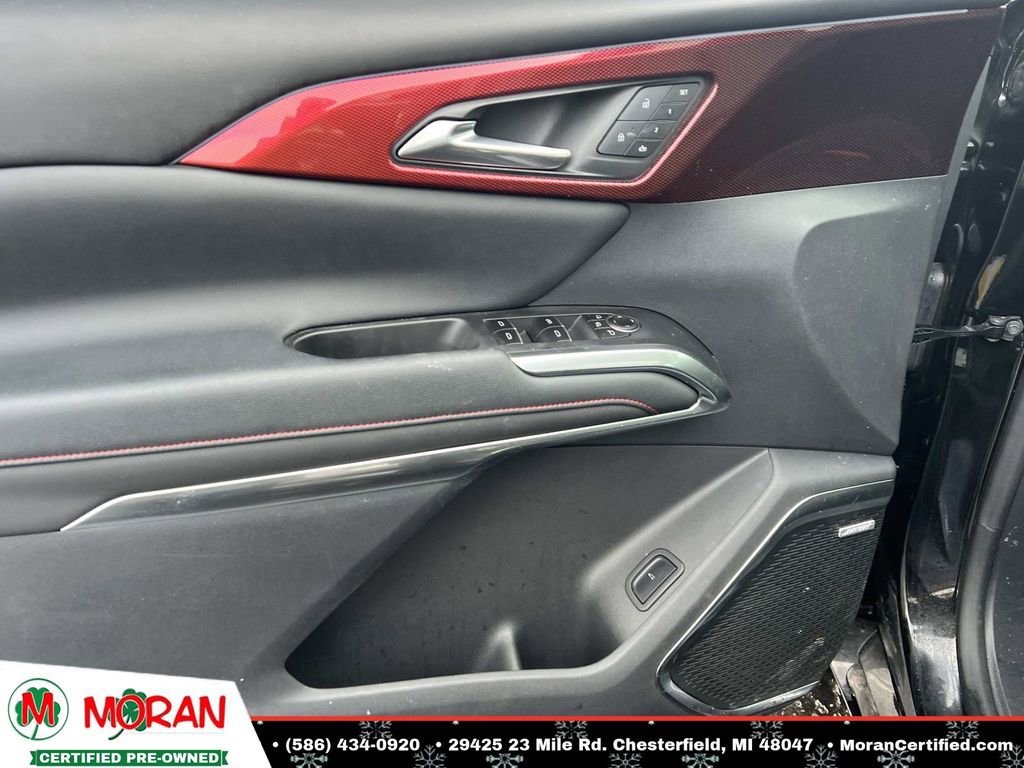 Used 2024 Chevrolet Traverse RS image 14