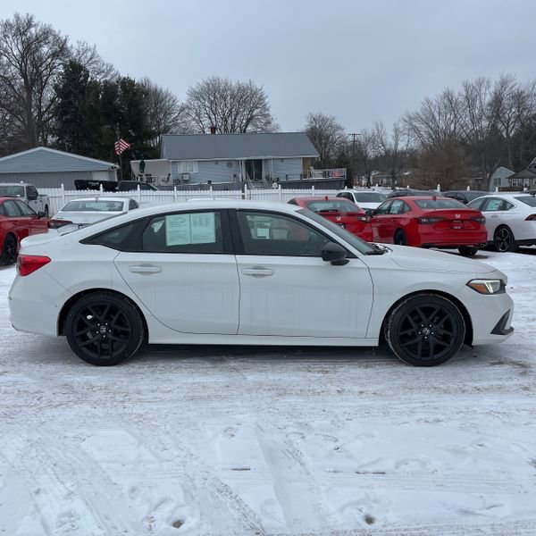 Used 2024 Honda Civic Sport image 12