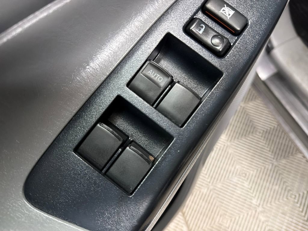 Used 2014 Toyota Tacoma PreRunner image 15