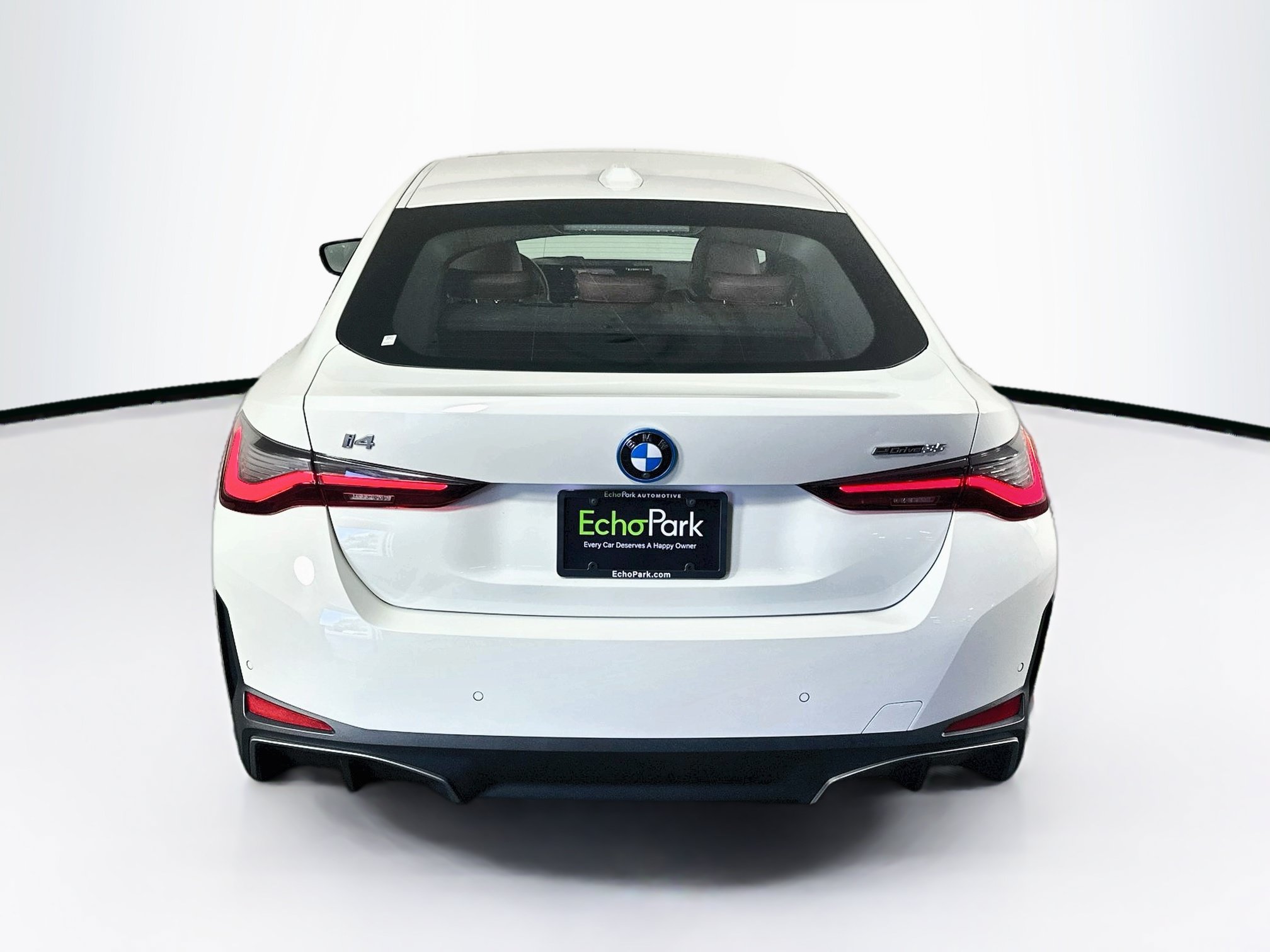 Used 2023 BMW i4 eDrive35 w/ Premium Package RWD image 7