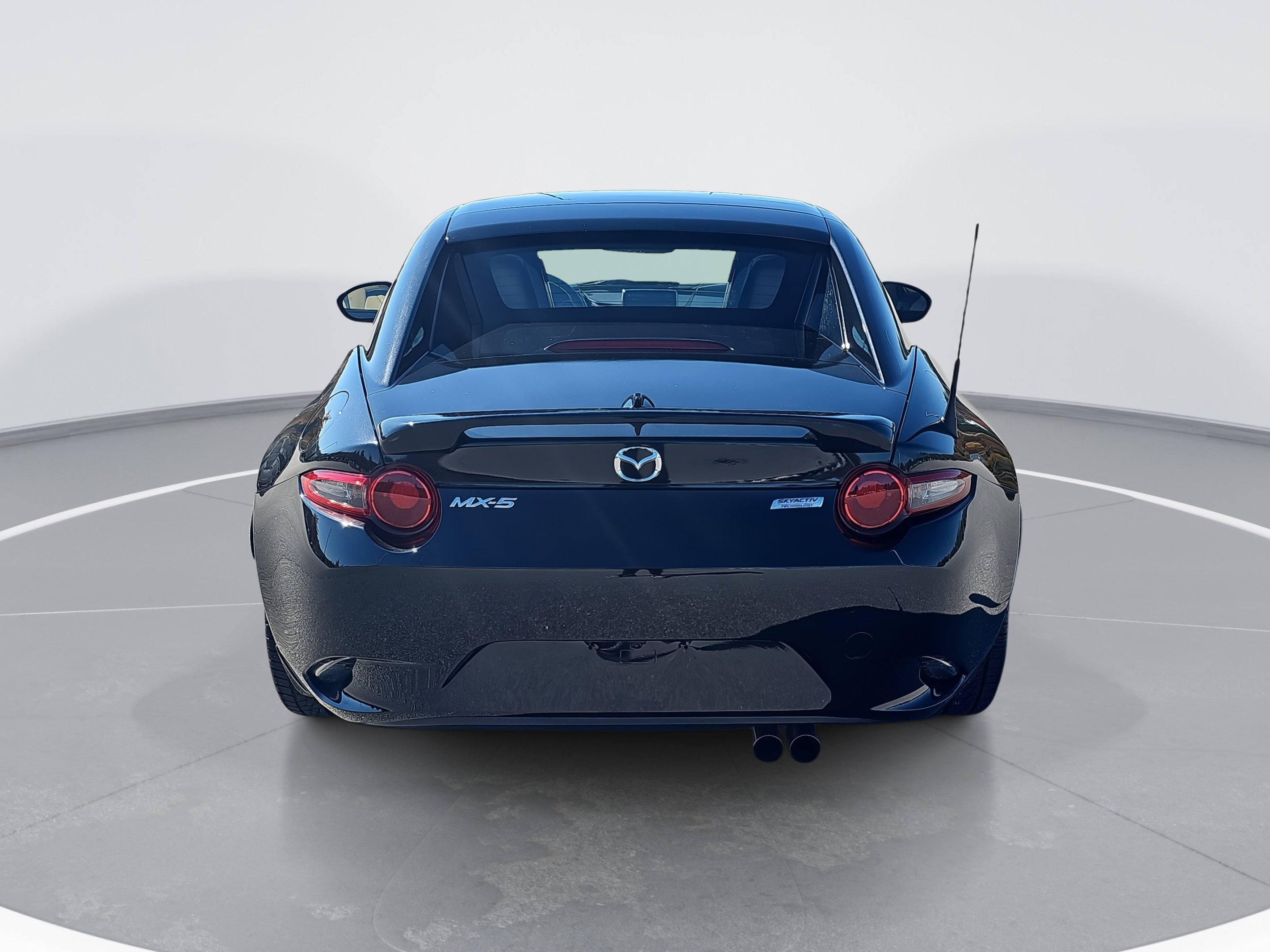 Used 2017 MAZDA MX-5 Miata RF Grand Touring image 4