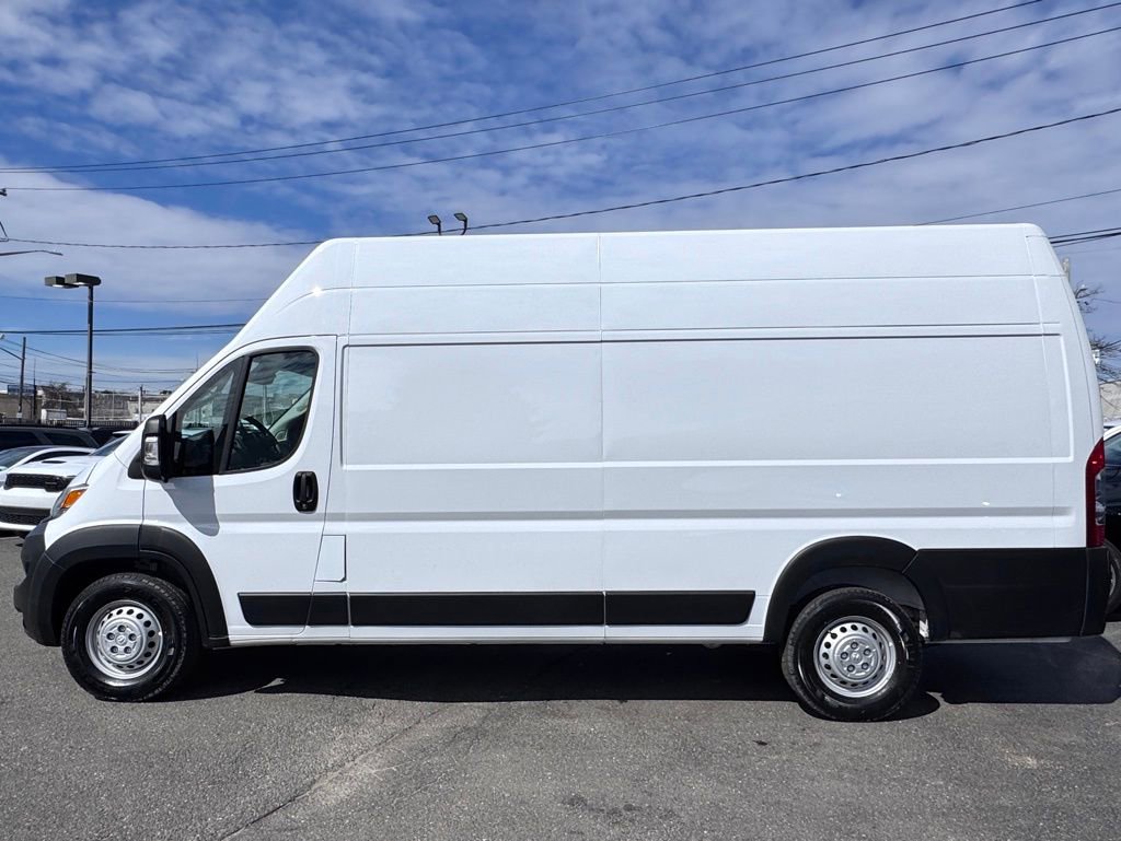 Used 2025 RAM ProMaster 3500 image 4