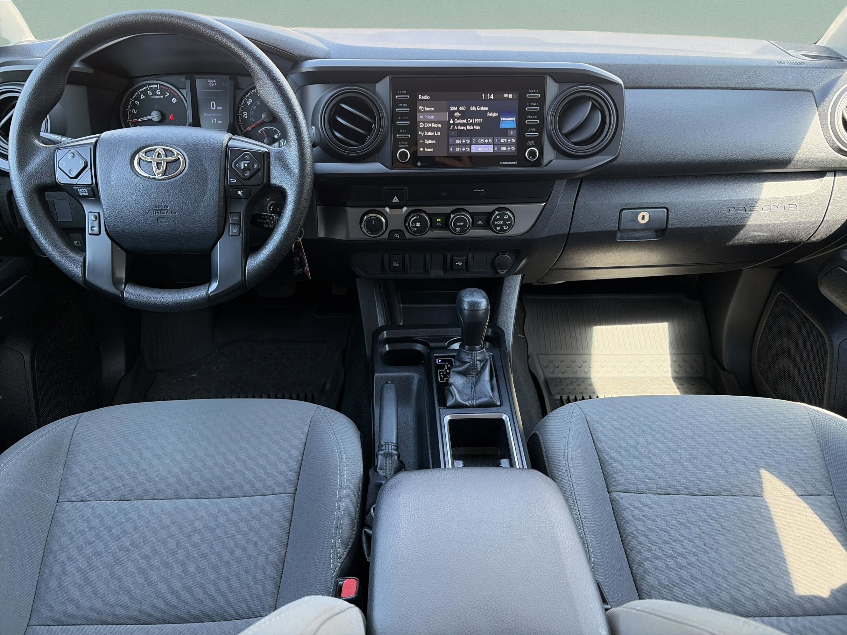 Used 2020 Toyota Tacoma SR AWD/4WD image 9
