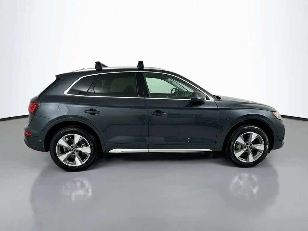 Used 2023 Audi Q5 2.0T Premium Plus w/ Premium Plus Package AWD/4WD image 8