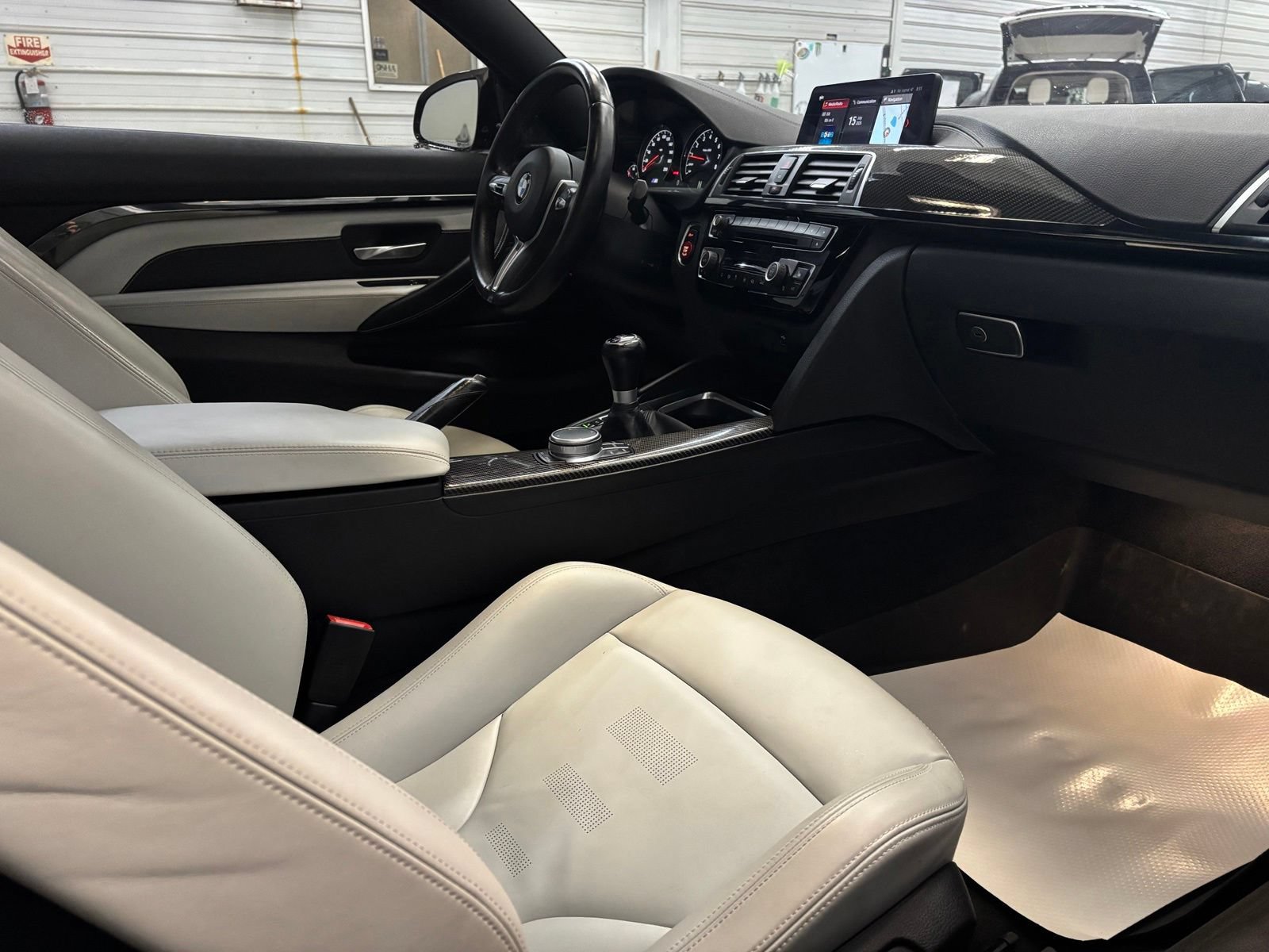 Used 2020 BMW M4 Coupe w/ Competition Package RWD image 23