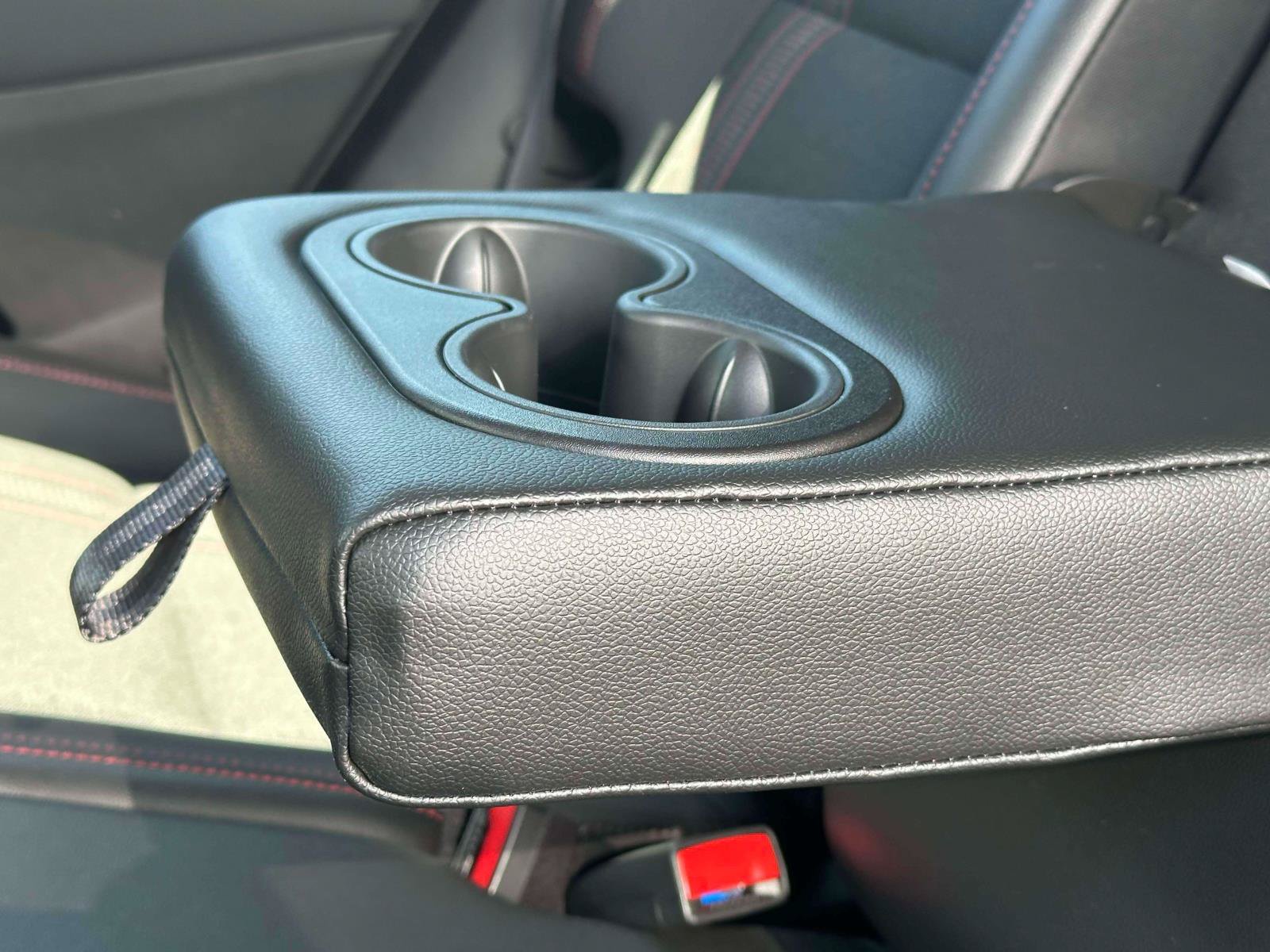 Used 2024 Chevrolet Equinox RS w/ LPO, Floor Liner Package AWD/4WD image 13