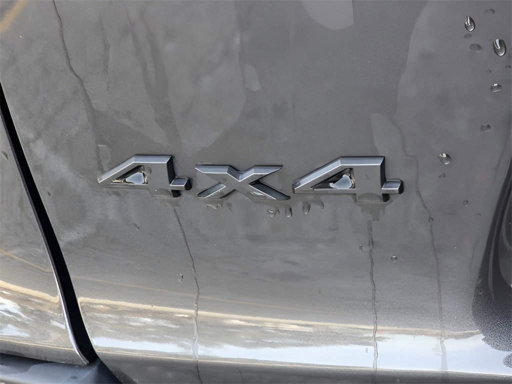 Used 2021 Jeep Cherokee Latitude Lux 80th Anniv w/ Quick Order Package 26U 80TH image 12