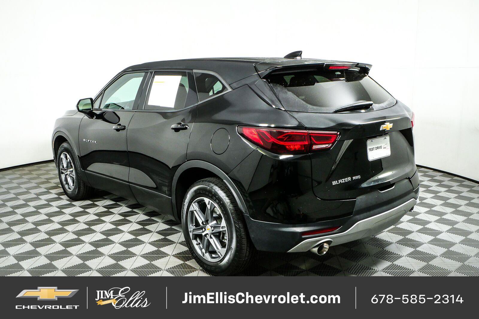 Certified 2025 Chevrolet Blazer LT AWD/4WD image 27