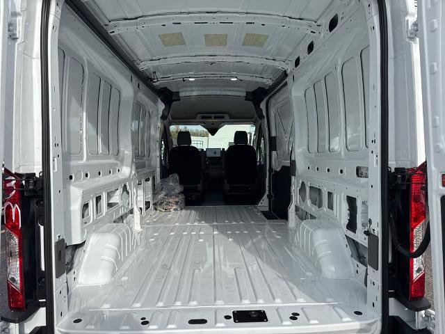 New 2026 Ford Transit 250 148 Medium Roof w/ Exterior Upgrade Package RWD image 10