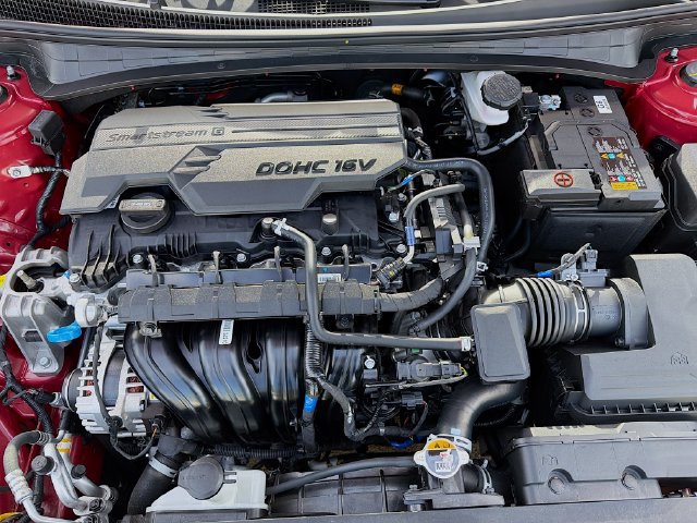 Certified 2026 Hyundai Elantra Sport FWD image 29