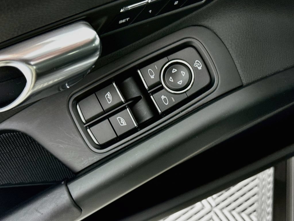Certified 2015 Porsche Cayman S RWD image 19